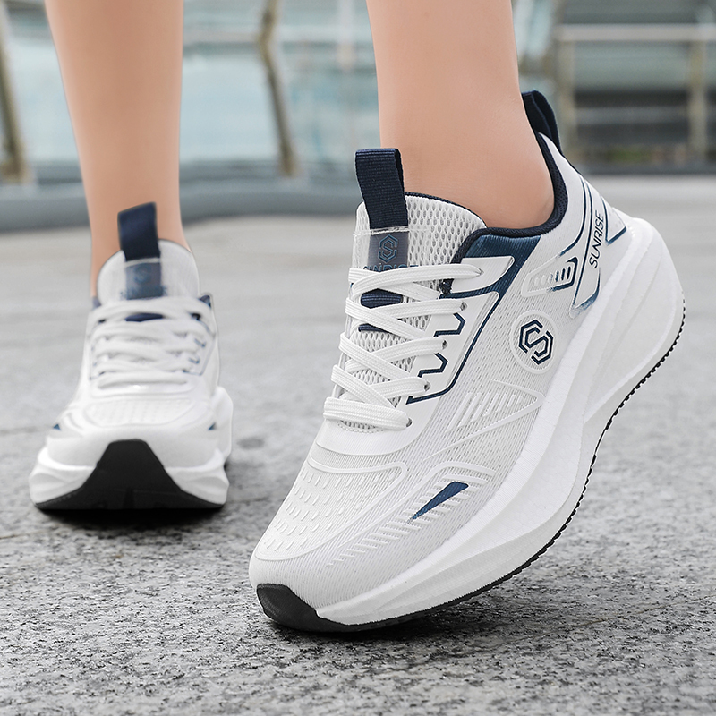 Chaussures de course légères e - Lightweight Road Running Shoes avis et prix