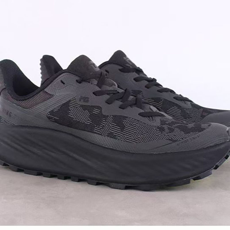 Chaussures de course à semelle - Anti Slip Trail Running Sneakers avis et prix